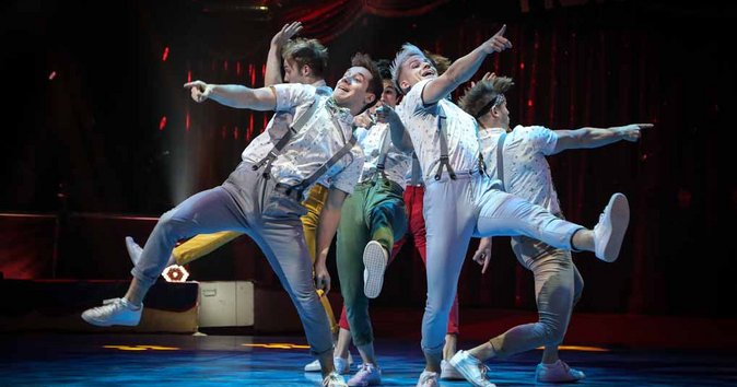 Video: Swinging Breakdance - Showact bei den Finals in Hannover