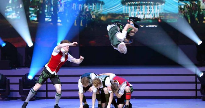 Video: Full Show - Breakdance in Lederhosen on Tour